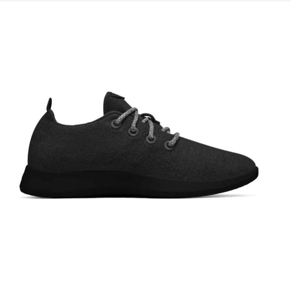 Allbirds Wool True Black 
wool Runners Athletic
Running shoes size US 7